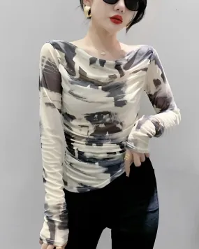ABSTRACT PRINTED TOP