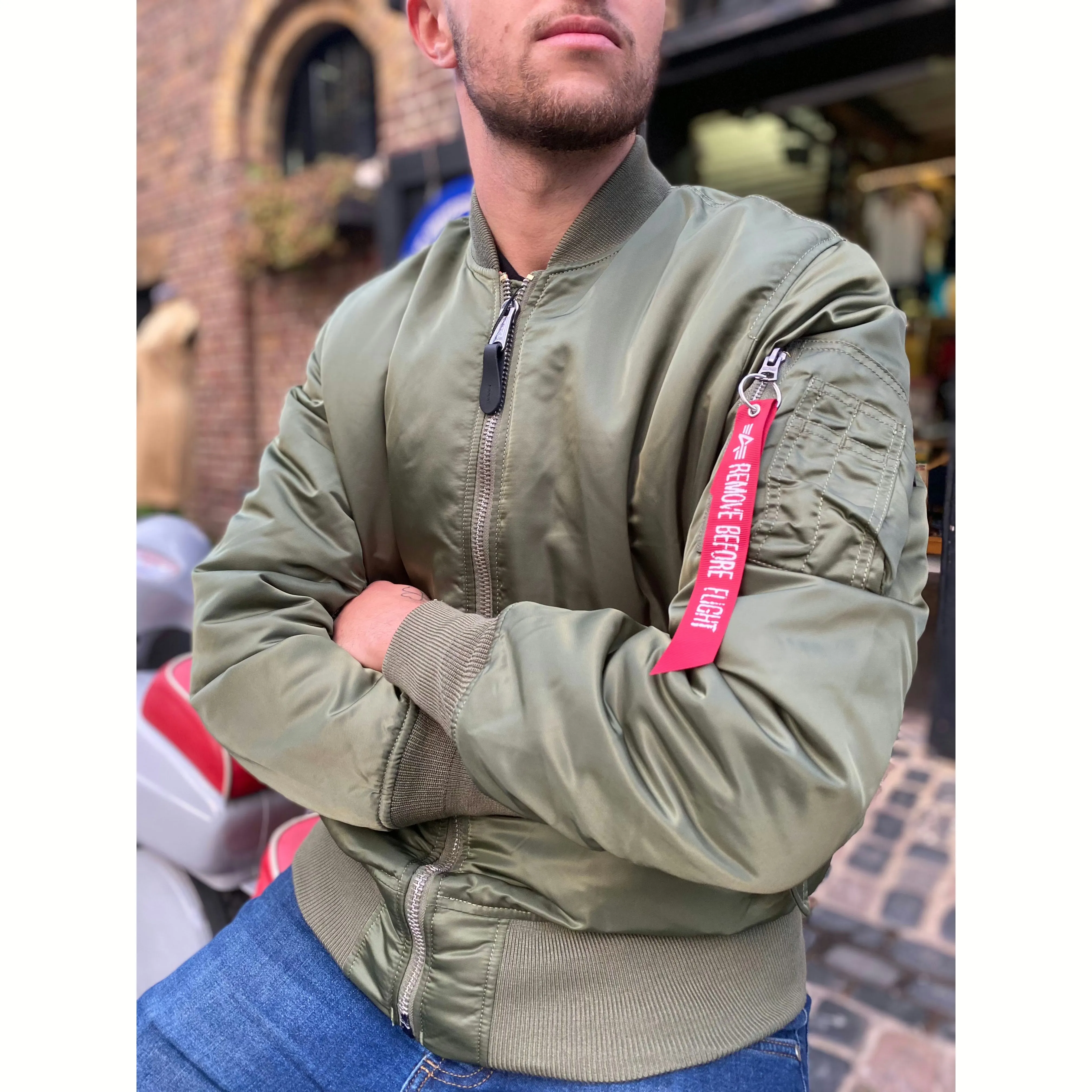 Alpha Industries - MA-1 Sage Green - Bomber Jacket
