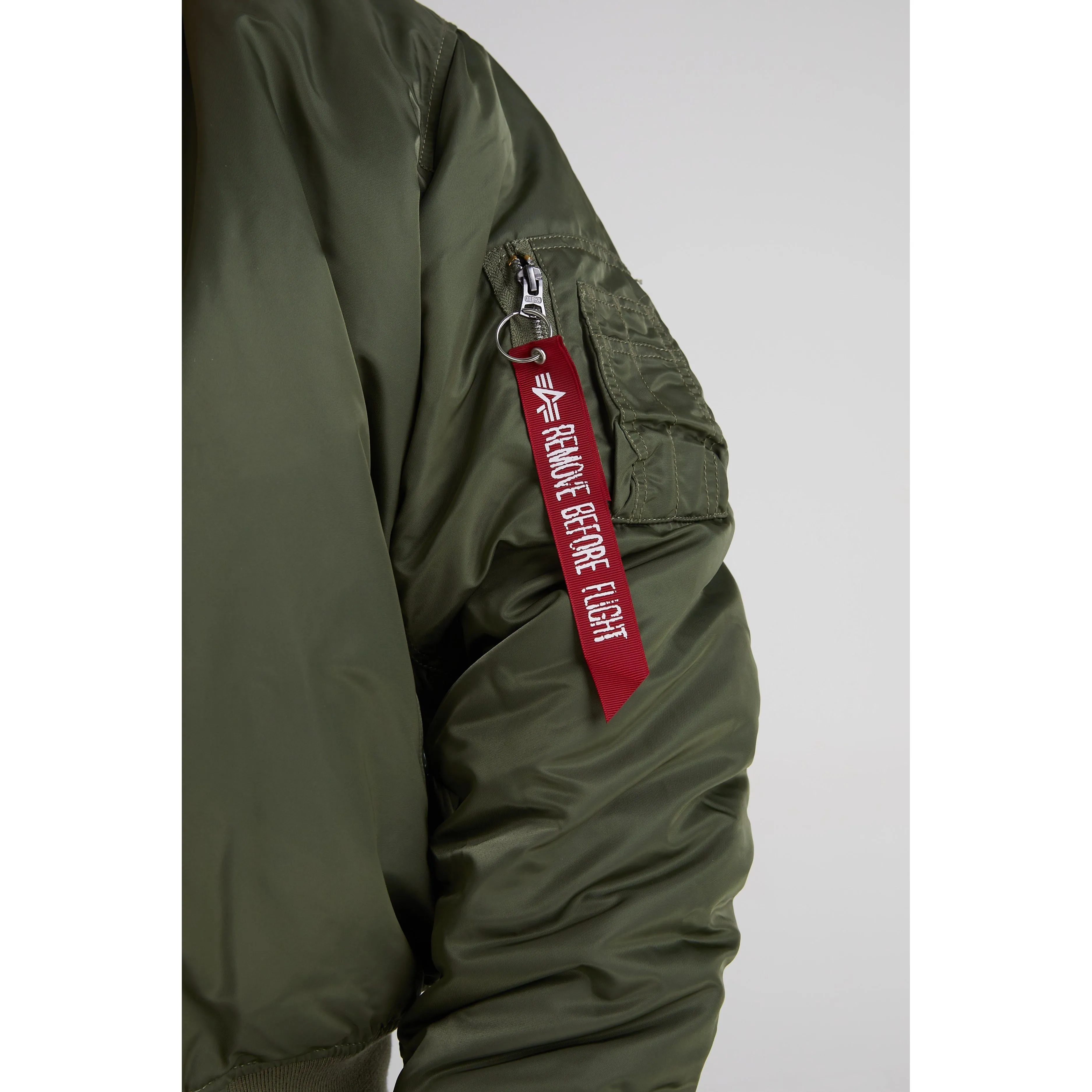 Alpha Industries - MA-1 Sage Green - Bomber Jacket