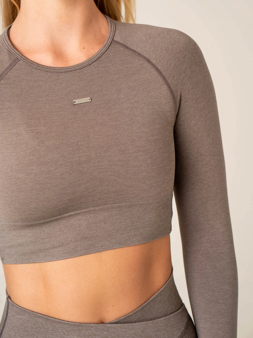 Focus Seamless Long Sleeve Top | Taupe Marl