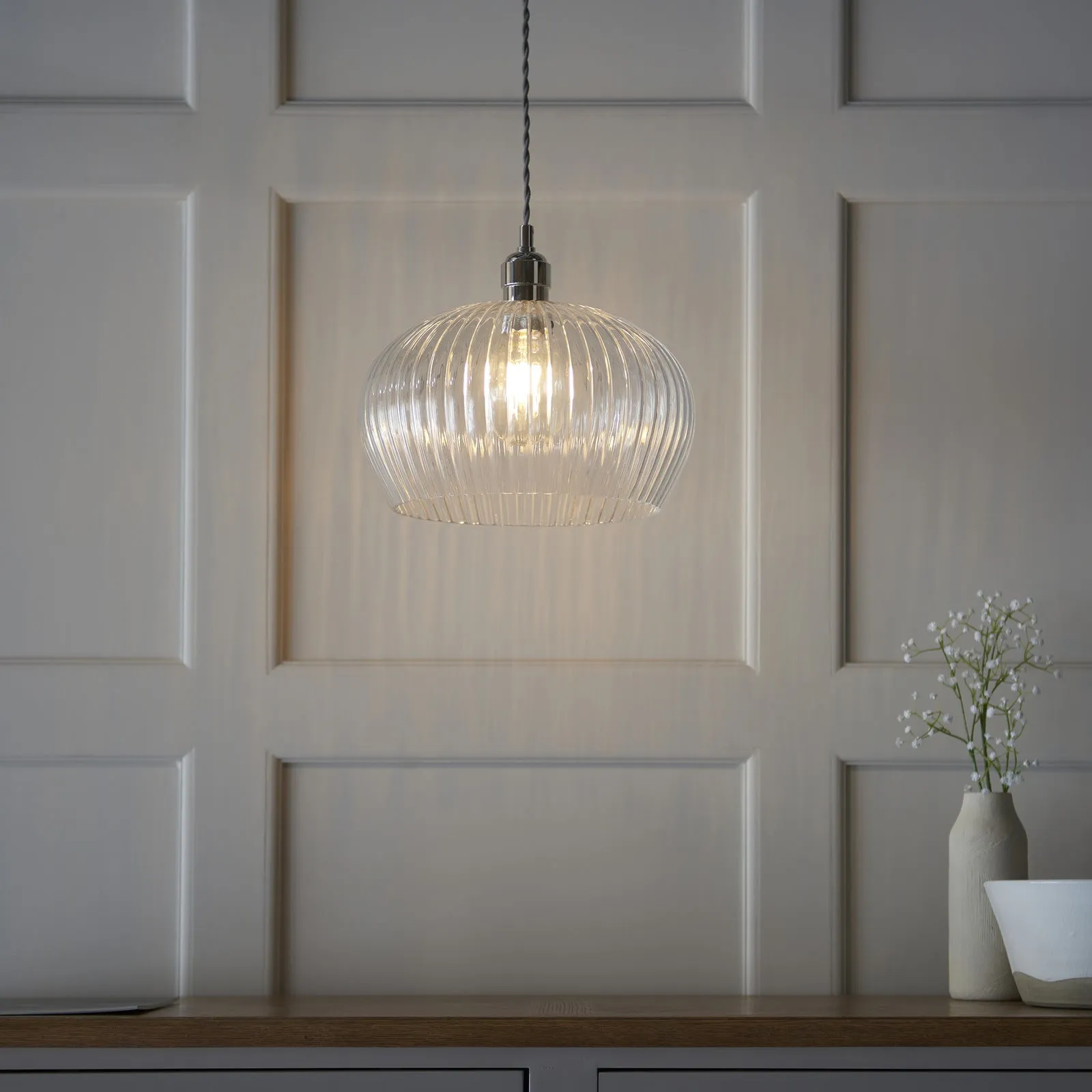 Olympia Ribbed Pendant Medium