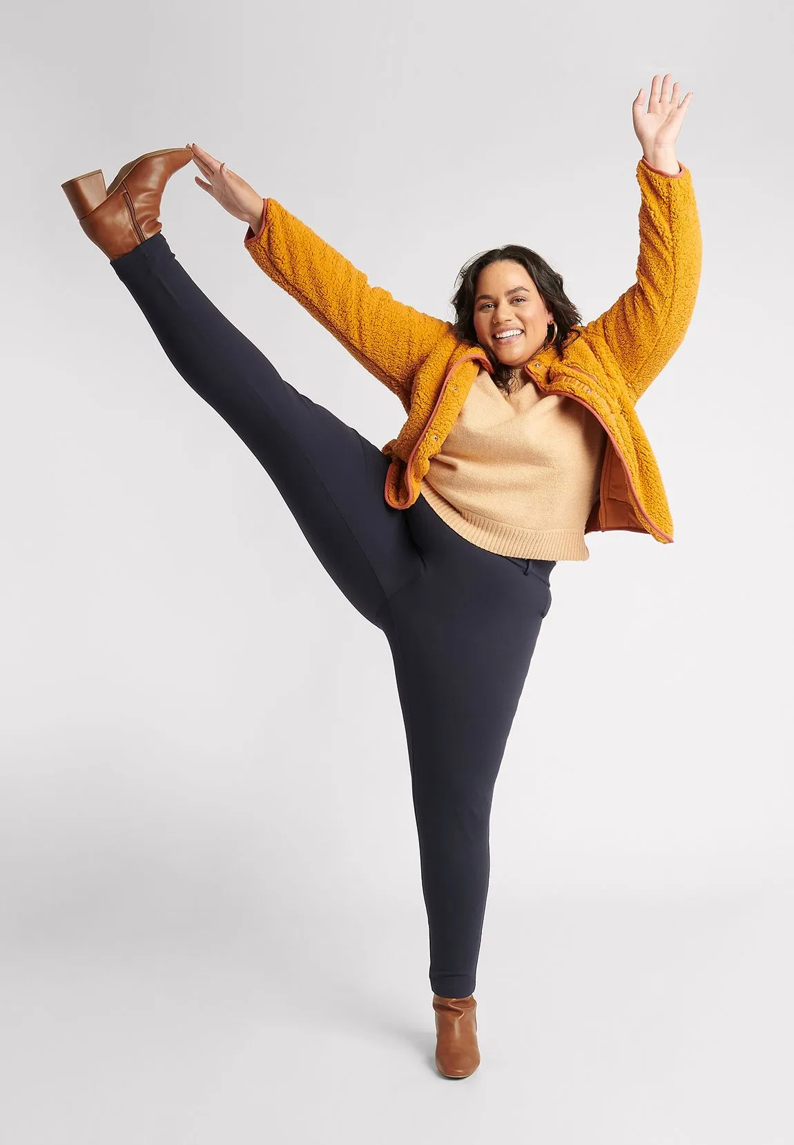 Skinny-Leg | Two-Pocket Dress Pant Yoga Pants (Navy)
