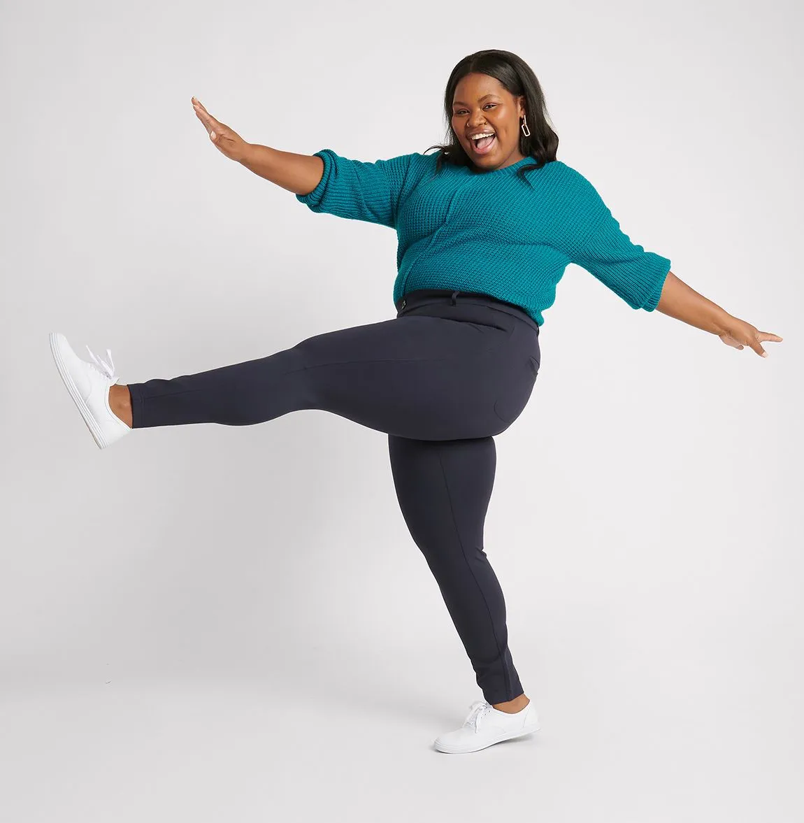 Skinny-Leg | Two-Pocket Dress Pant Yoga Pants (Navy)