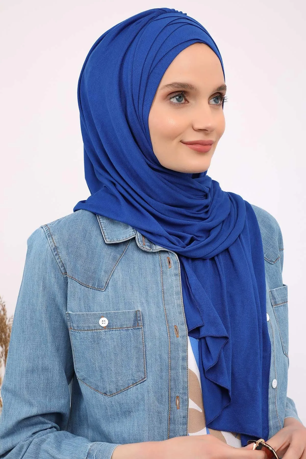 Soft Jersey Hijab Shawl for Women, 95% Cotton and Comfortable Ready to Wear Women Headscarf, Cross Stich Instant Pre-tied Hijab Shawl,PS-41