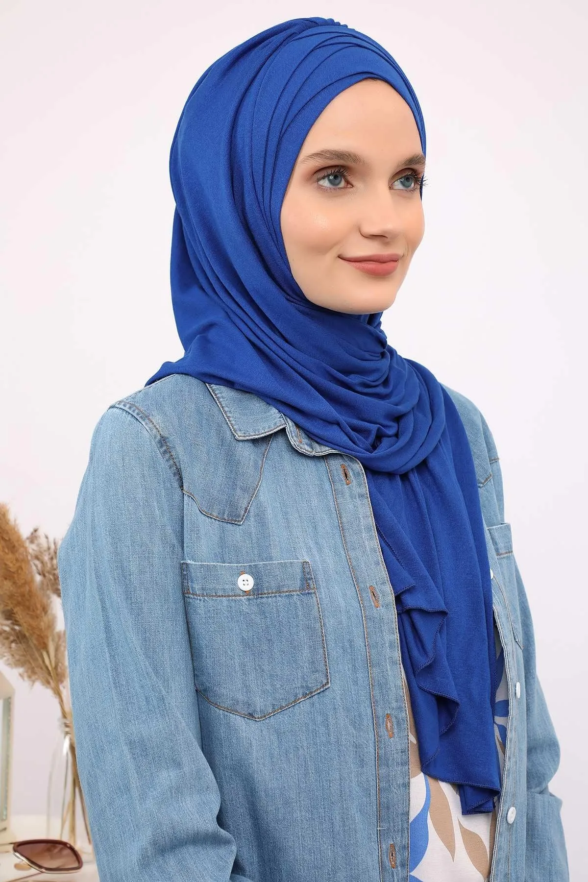 Soft Jersey Hijab Shawl for Women, 95% Cotton and Comfortable Ready to Wear Women Headscarf, Cross Stich Instant Pre-tied Hijab Shawl,PS-41