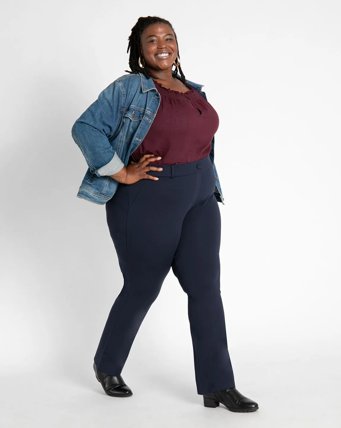 Straight-Leg | Two-Pocket Dress Pant Yoga Pants (Navy)