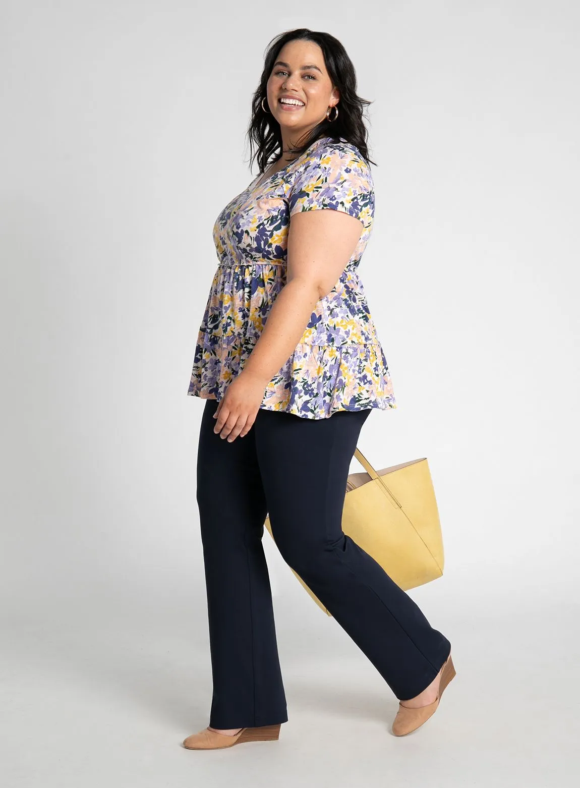 Straight-Leg | Two-Pocket Dress Pant Yoga Pants (Navy)