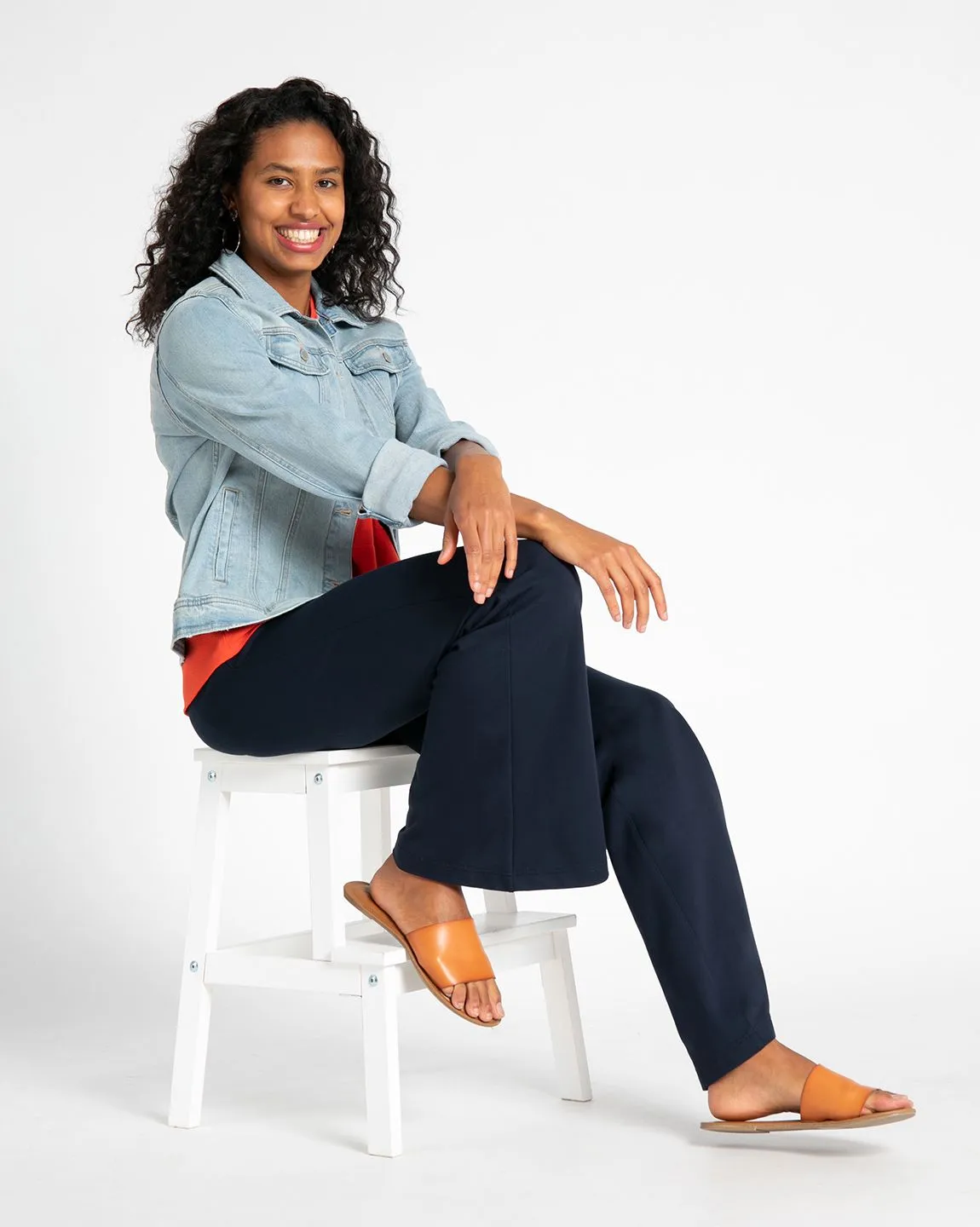 Wide-Leg Two-Pocket Dress Pant Yoga Pants (Navy)